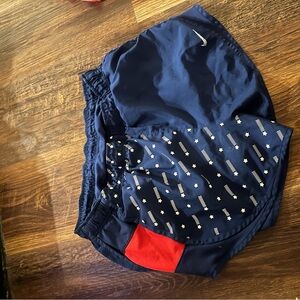 Nike Navy and Red Star-Print Running Shorts